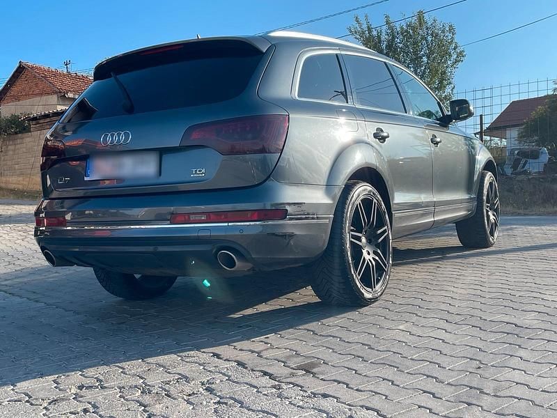 Gebraucht Audi Q7 204 PS (150 kW) 2011 Andere farben SUV