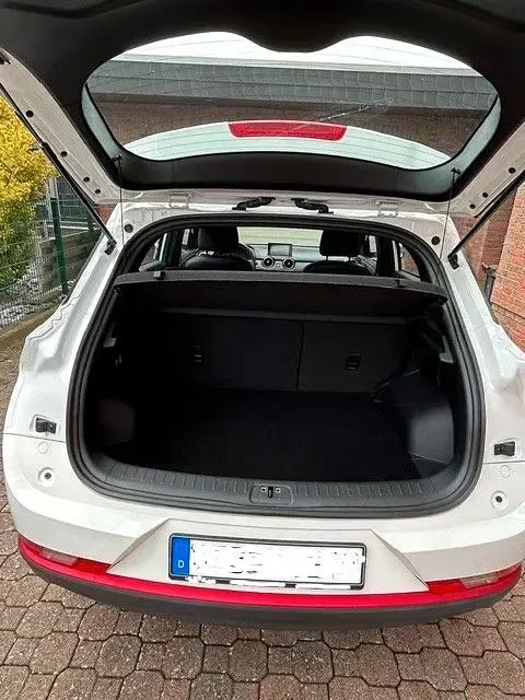 Gebraucht DFSK Fengon 106 PS (77 kW) 2025 Weiß Limousine