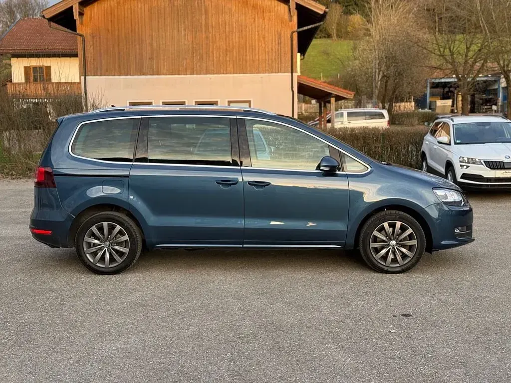 Occasion VW Sharan Highline 184 ch (135 kW) 2017 Bleue Monospace