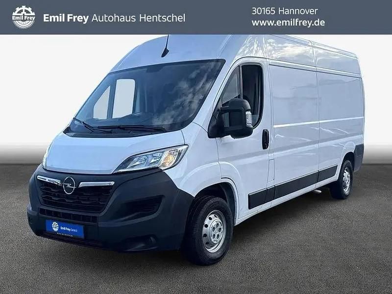 Weiß Gebraucht 2022 Opel Movano Edition Van | 18.951 € (Superpreis) - Bild 1/4