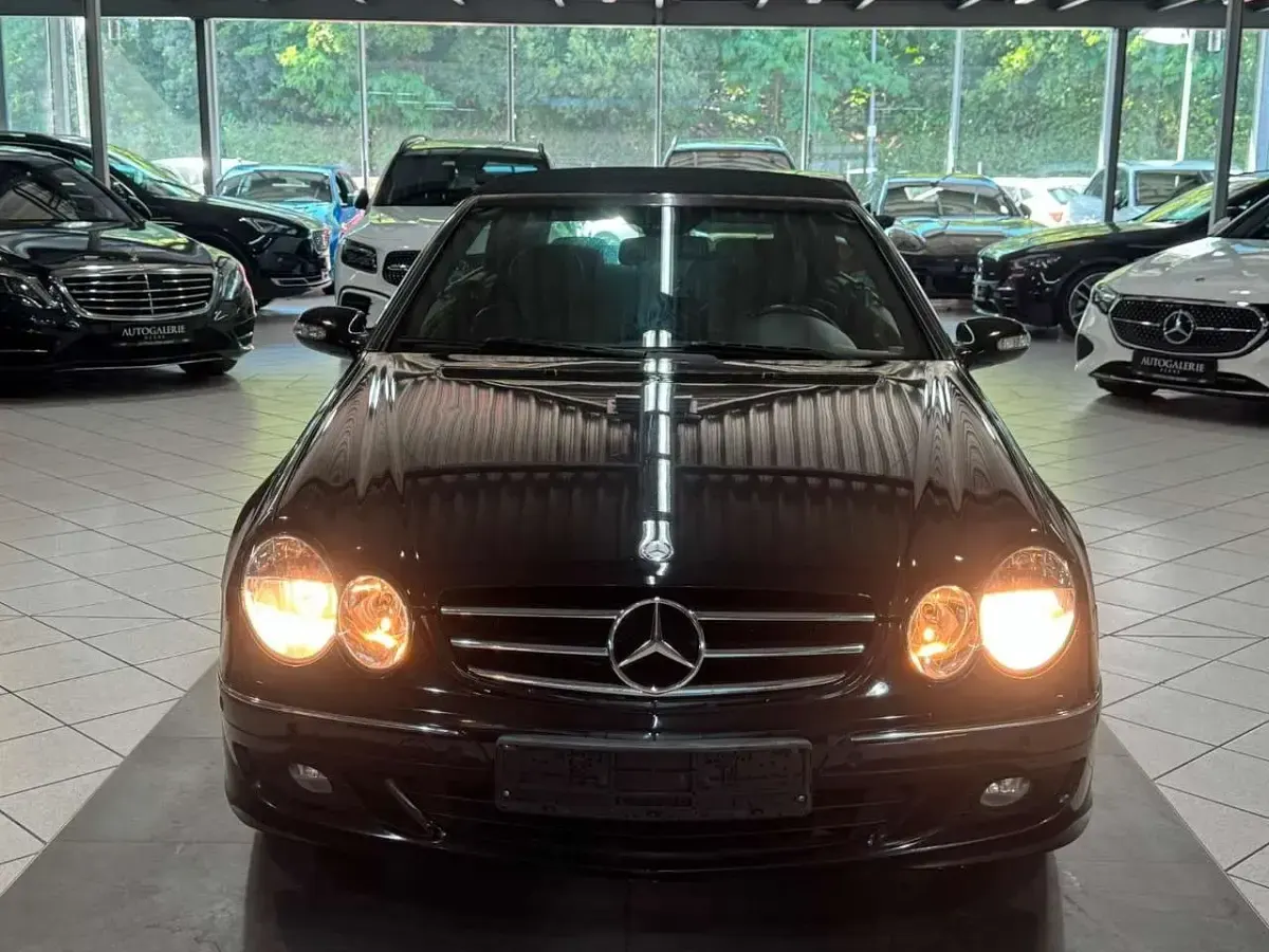 Gebraucht Mercedes CLK200 163 PS (119 kW) 2006 Obsidianschwarz  metalliclack Cabrio