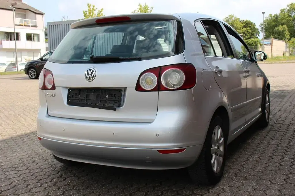 Gebraucht VW Golf Plus Cross 116 PS (85 kW) 2005 Silber Van / Kleinbus