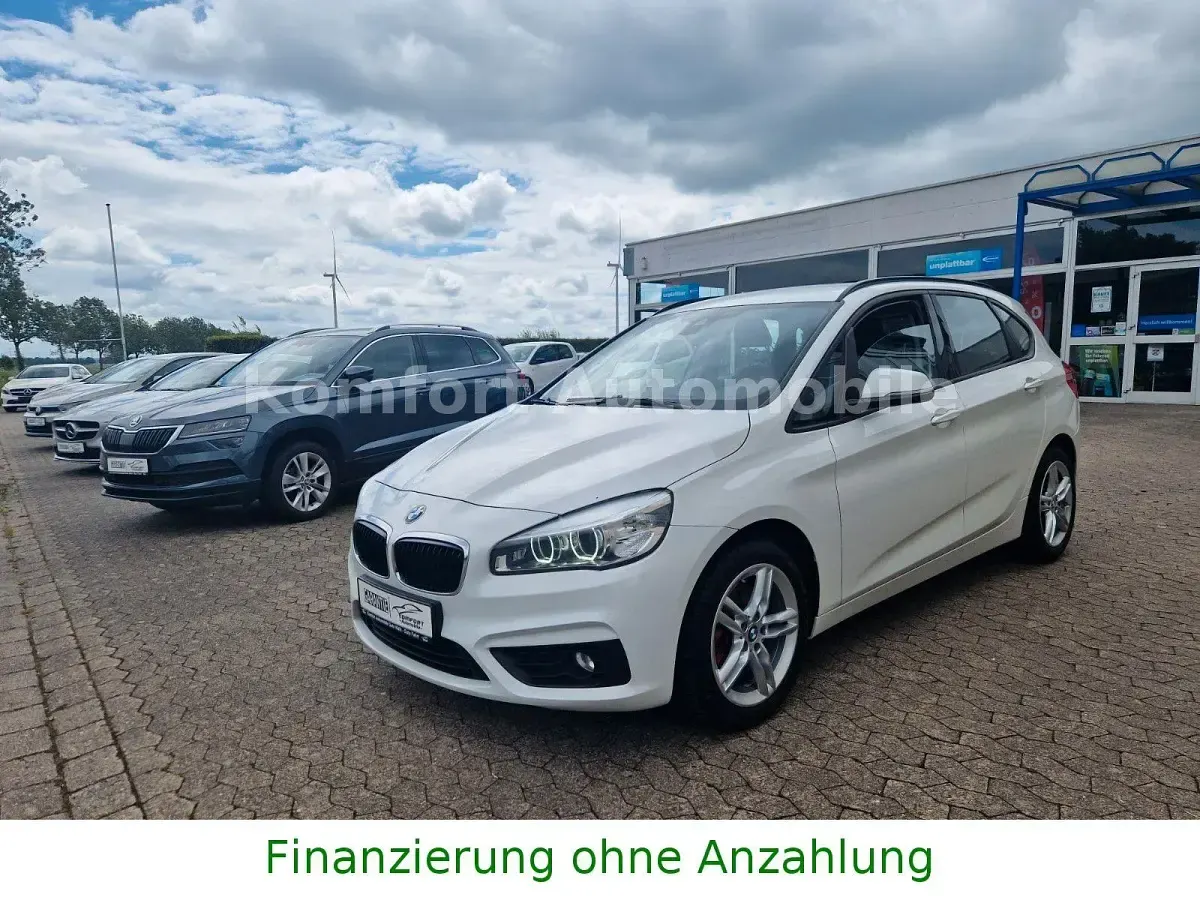 Gebraucht BMW 220 Basis 192 PS (141 kW) 2015 Weiß Kombi