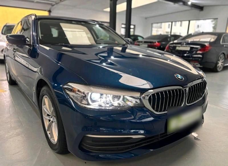 Blau Gebraucht 2017 BMW 520 Kombi | 15.200 € (Guter Preis) - Bild 1/4