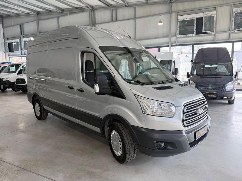 Gebraucht Ford Transit 155 PS (114 kW) 2015 Silber Van / Kleinbus