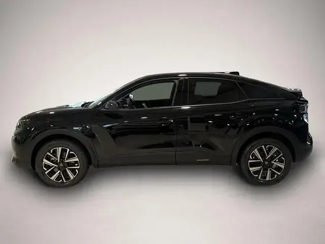 Gebraucht Citroën C4 131 PS (96 kW) 2025 Manufacturer SUV