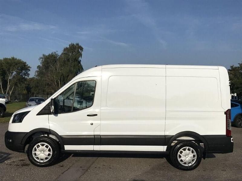 Gebraucht Ford Transit Trend 135 kW (184 PS) 2023 Frostweiß (weiss) Limousine