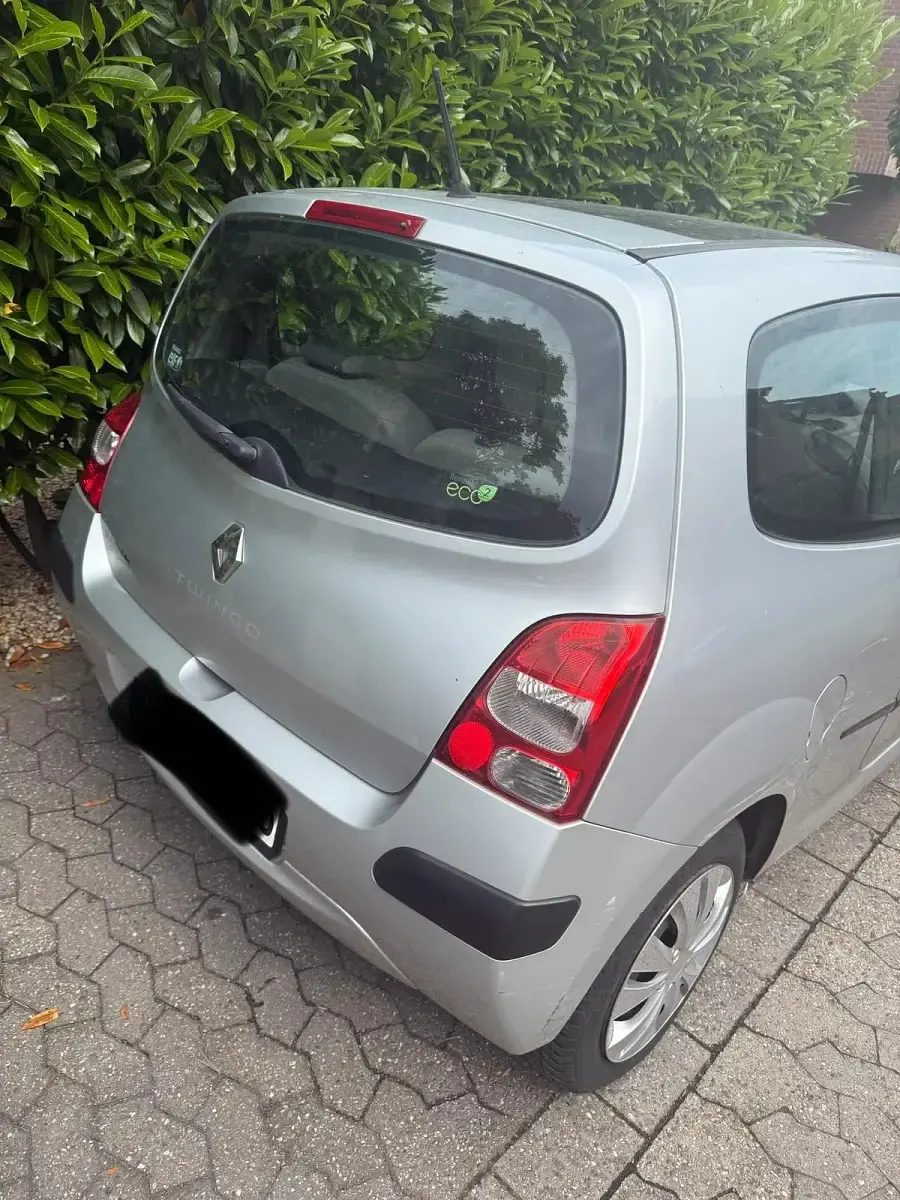 Gebraucht Renault Twingo 75 PS (55 kW) 2008 Silber Kleinwagen