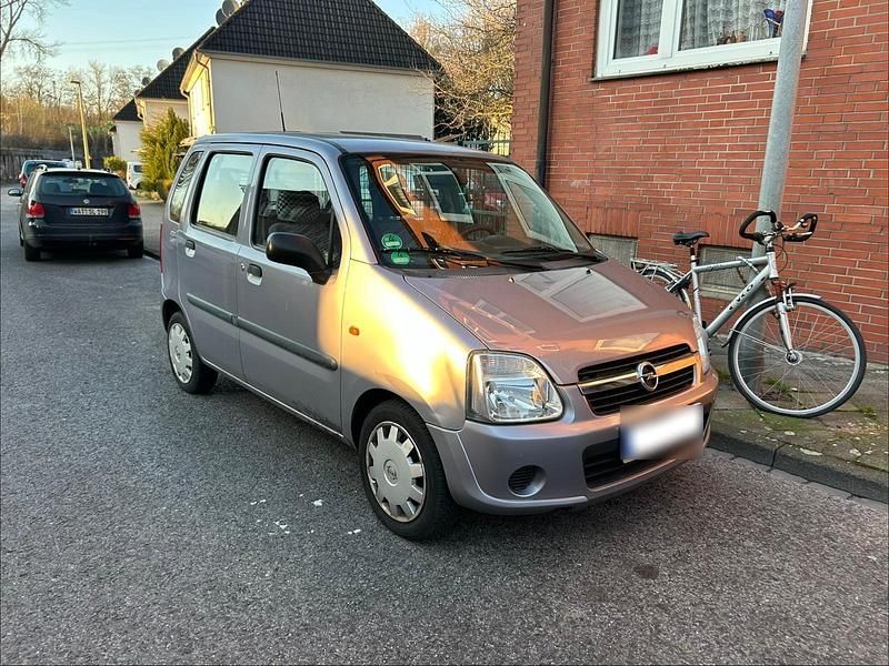 Gebraucht Opel Agila 75 PS (55 kW) 2004 Silber Van / Kleinbus