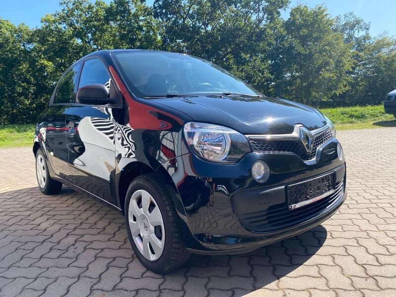 Gebraucht Renault Twingo Life 69 PS (50 kW) 2016 Sternenschwarz Kleinwagen