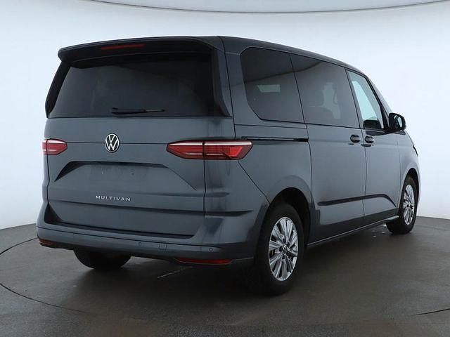 Usata VW Multivan Basis 204 CV (150 kW) 2023 Grigio Monovolume