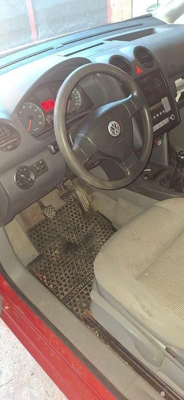Gebraucht VW Caddy Life 80 PS (58 kW) 2006 Rot Van / Kleinbus
