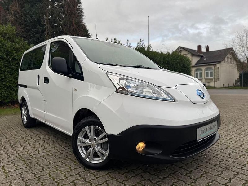 Gebraucht Nissan e-NV200 80 kW (109 PS) 2018 Weiß Van / Kleinbus