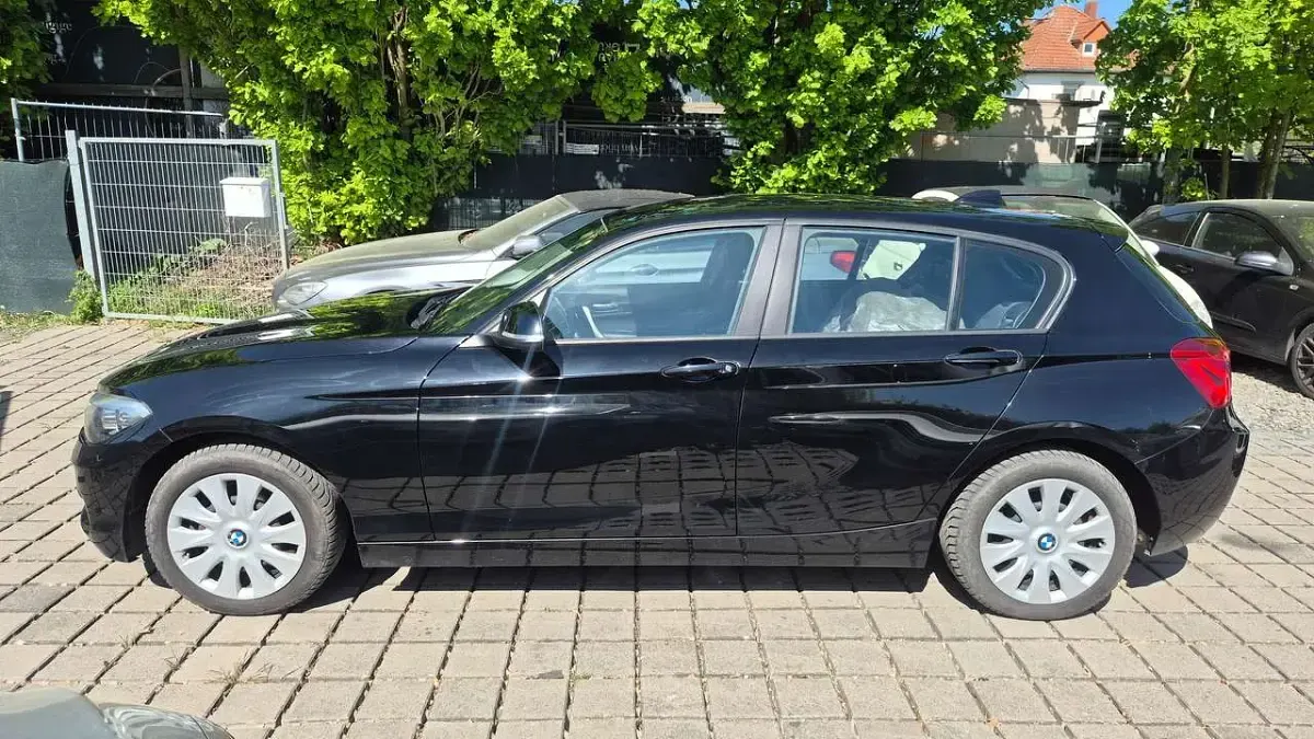 Second-hand BMW 116 109 CP (80 kW) 2015 Negru Hatchback