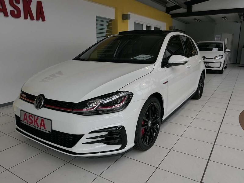 Gebraucht VW Golf VII GTI 245 PS (180 kW) 2019 Weiß Limousine