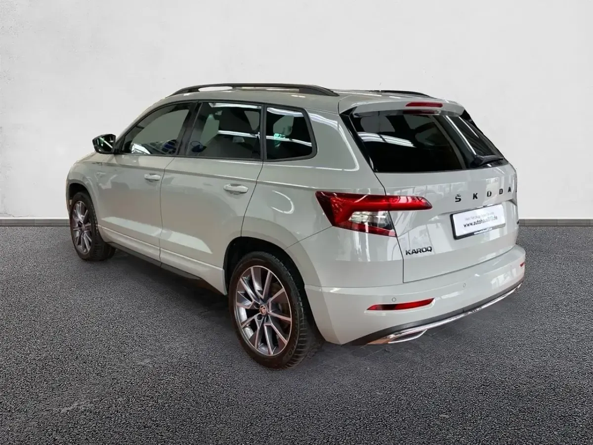 Gebraucht Skoda Karoq SportLine 190 PS (139 kW) 2021 Stahlgrau SUV