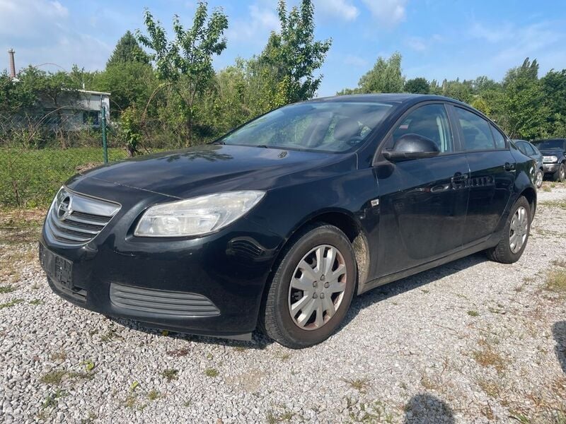 Grau Gebraucht 2009 Opel Insignia Selection Limousine | 1.999 € (Superpreis) - Bild 1/4