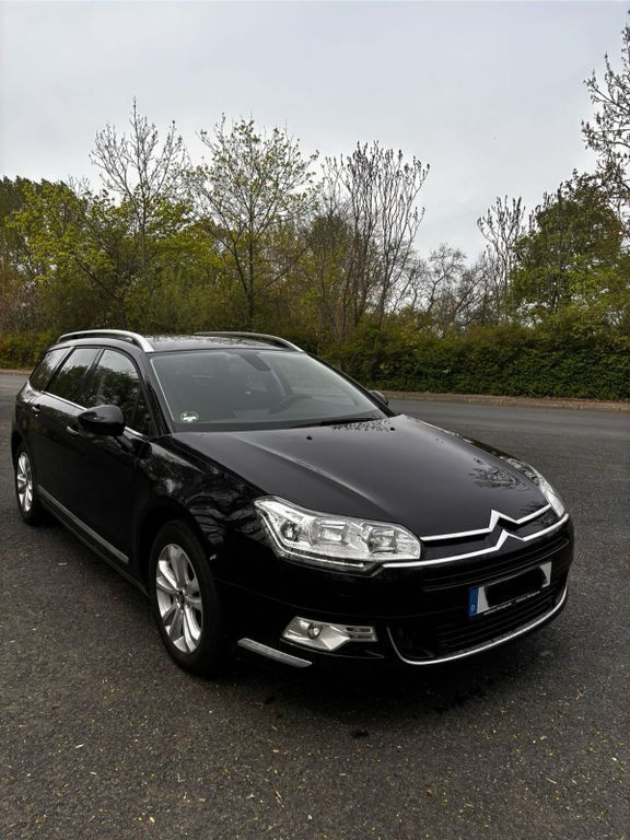 Schwarz Gebraucht 2011 Citroën C5 Tendance Kombi | 5.500 € (Etwas zu teuer) - Bild 1/4