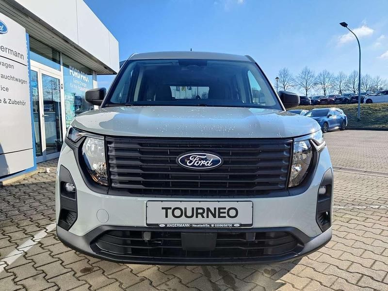 Neu Ford Tourneo Courier Trend 125 PS (91 kW) 2025 Cactusgrey Van / Kleinbus
