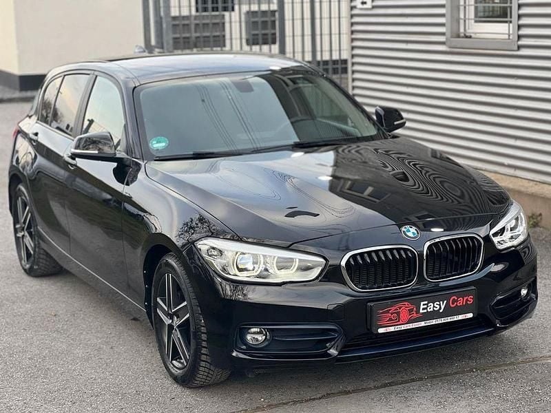 Schwarz Gebraucht 2016 BMW 118 Sport Line Kleinwagen | 11.949 € (Guter Preis) - Bild 1/4