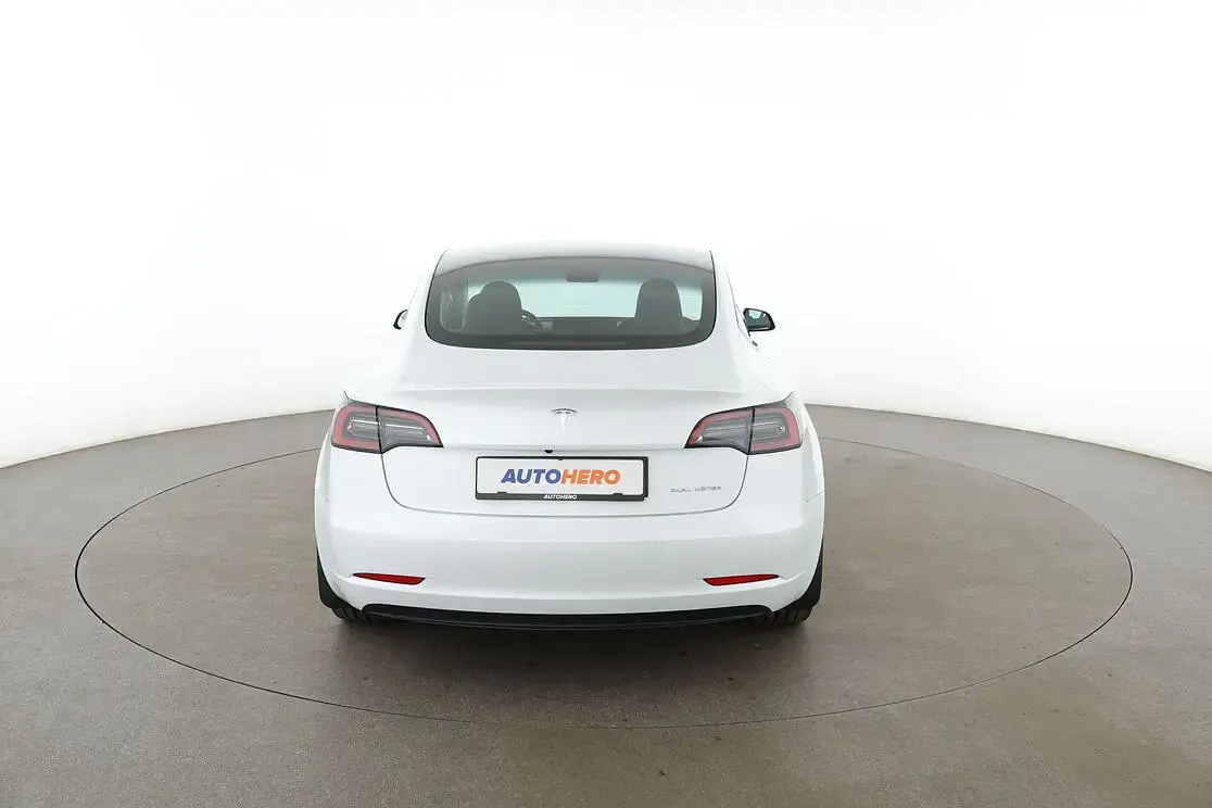 Gebraucht Tesla Model 3 366 kW (498 PS) 2022 Weiß Limousine