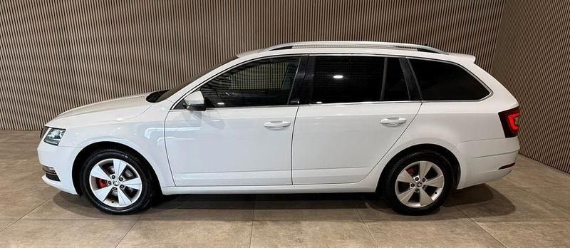 Gebraucht Skoda Octavia 150 PS (110 kW) 2018 Weiß Limousine