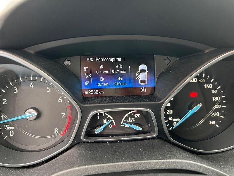 Gebraucht Ford Grand C-Max Titanium 125 PS (91 kW) 2018 Grau Van / Kleinbus