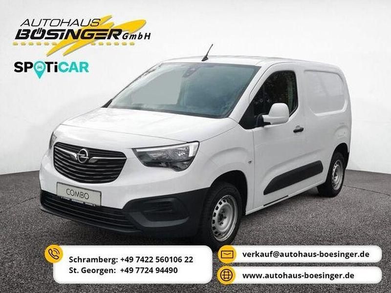 Weiß Gebraucht 2021 Opel Combo Edition Van / Kleinbus | 14.990 € (Fairer Preis) - Bild 1/4