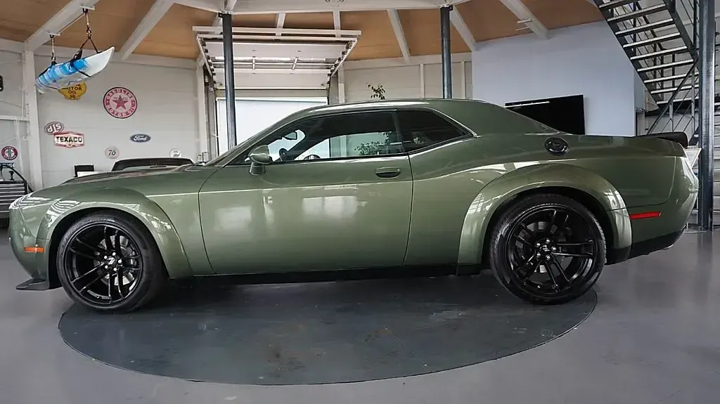 Gebraucht Dodge Challenger 492 PS (361 kW) 2023 Grün Coupé