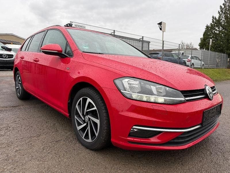 Gebraucht VW Golf VII Join 116 PS (85 kW) 2018 Rot Kombi