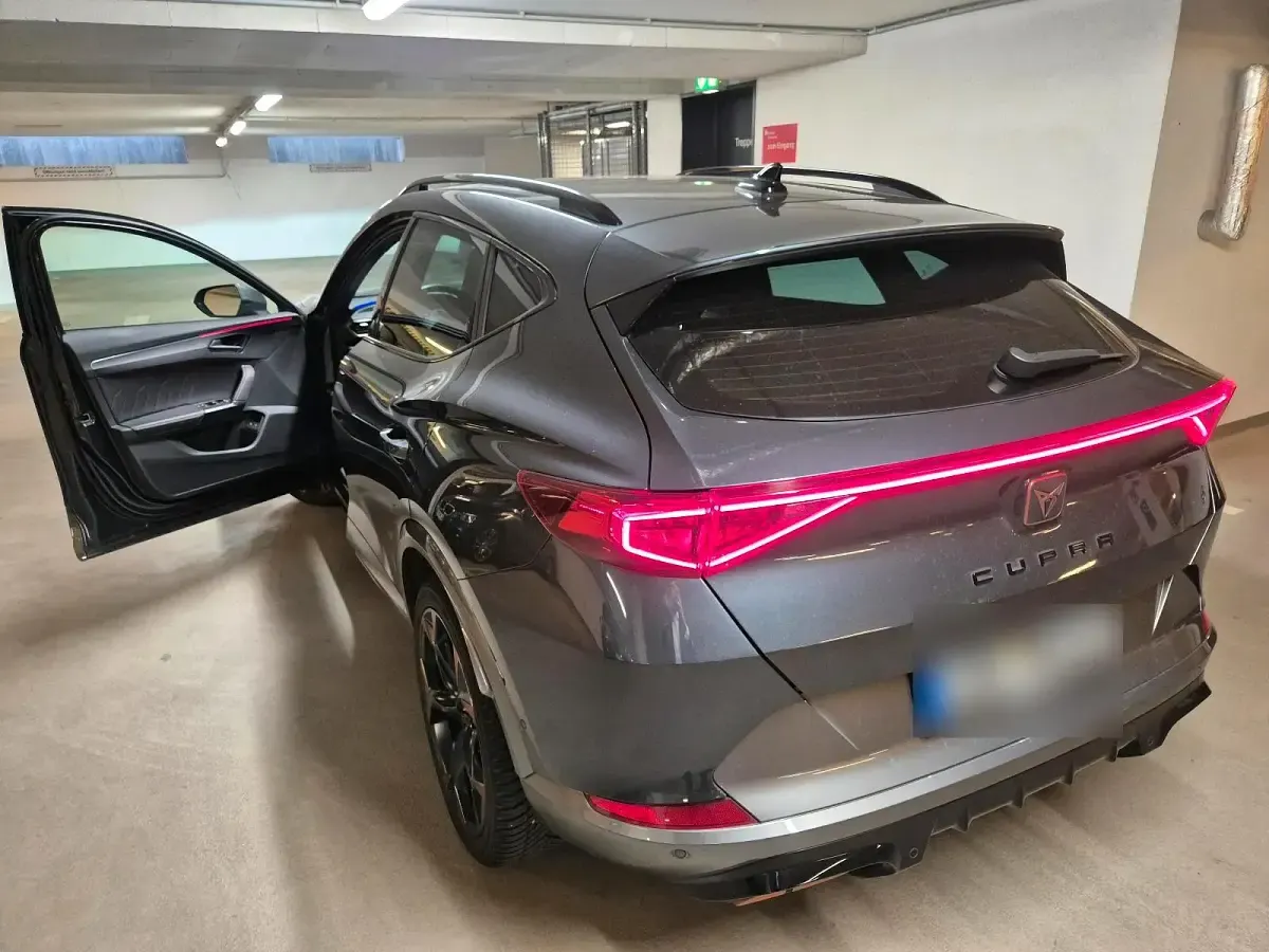 Gebraucht Cupra Formentor 245 PS (180 kW) 2022 Grau SUV