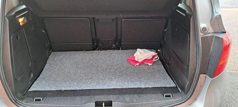 Gebraucht Opel Meriva Edition 101 PS (74 kW) 2011 Grau Van / Kleinbus