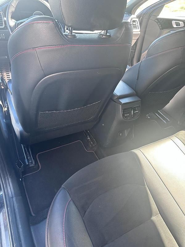 Gebraucht Kia ProCeed GT GT 204 PS (150 kW) 2022 Schwarz Kleinwagen