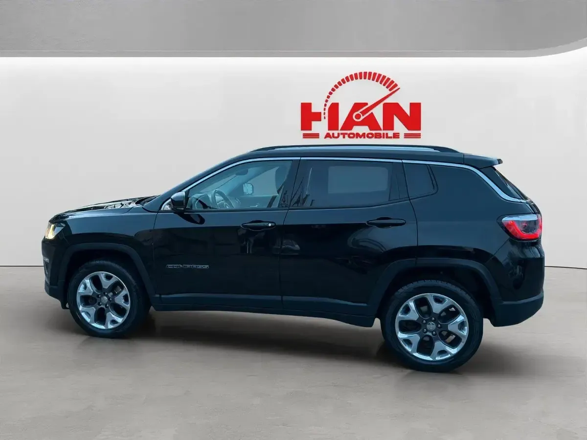 Gebraucht Jeep Compass Limited 170 PS (125 kW) 2017 Schwarz SUV