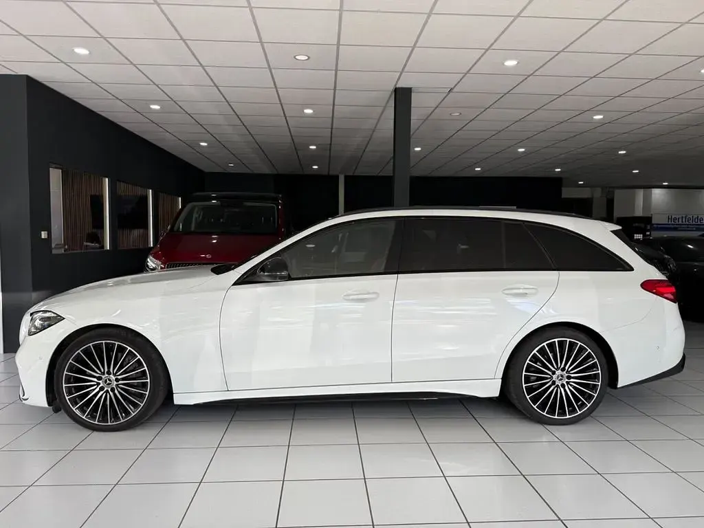Gebraucht Mercedes C300 AMG 265 PS (194 kW) 2021 Weiß Limousine