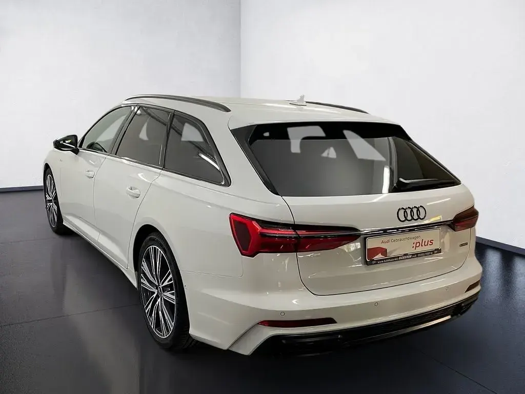 Gebraucht Audi A6 S-Line 204 PS (150 kW) 2022 Gletscherweiß metallic Kombi