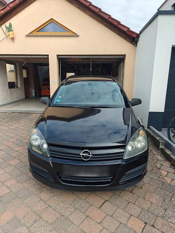 Schwarz Gebraucht 2004 Opel Astra Kombi | 500 € (Superpreis) - Bild 1/4