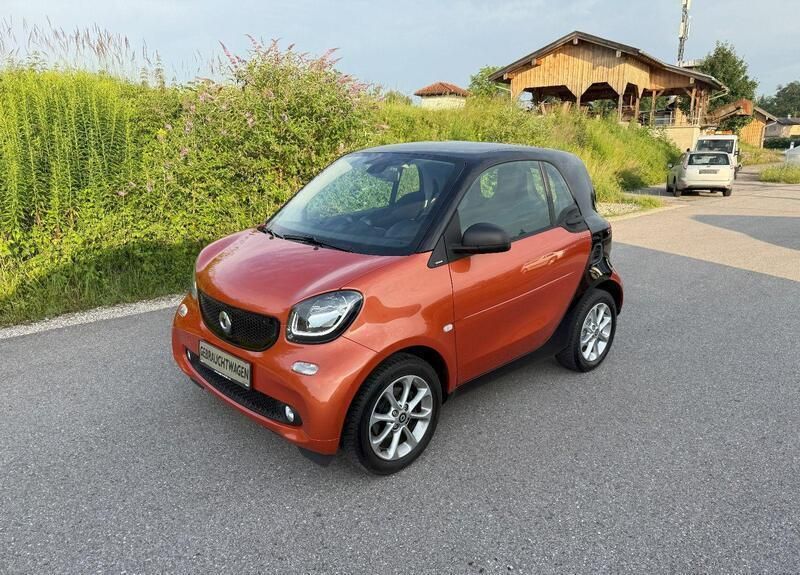 Orange Gebraucht 2016 Smart ForTwo Coupé Edition #1 Coupé | 7.350 € (Guter Preis) - Bild 1/4