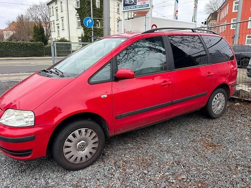 Gebraucht VW Sharan Trendline 116 PS (85 kW) 2006 Rot Van / Kleinbus