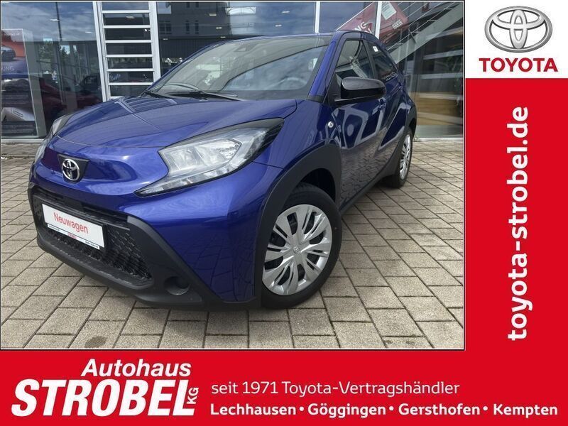 Juniper blue metallic Neu 2025 Toyota Aygo Business Edition Kleinwagen | 17.280 € - Bild 1/4
