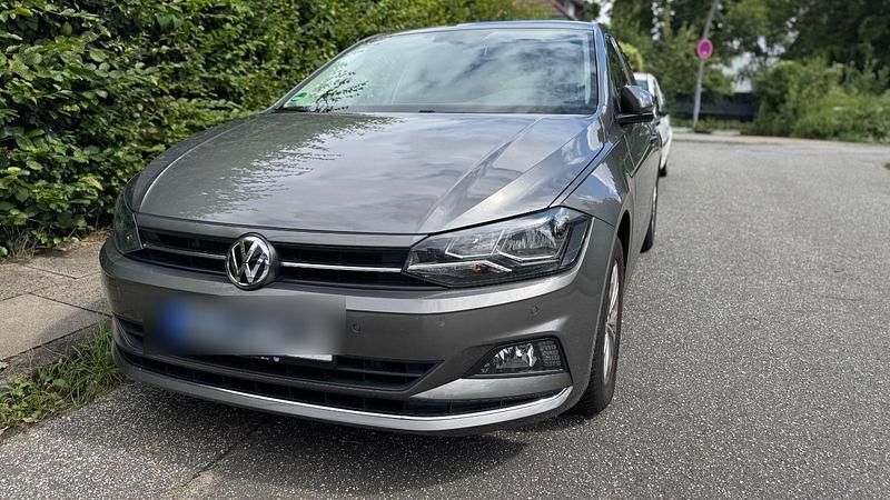 Gebraucht 2019 VW Polo Highline Kleinwagen | 16.999 € (Etwas zu teuer) - Bild 1/4
