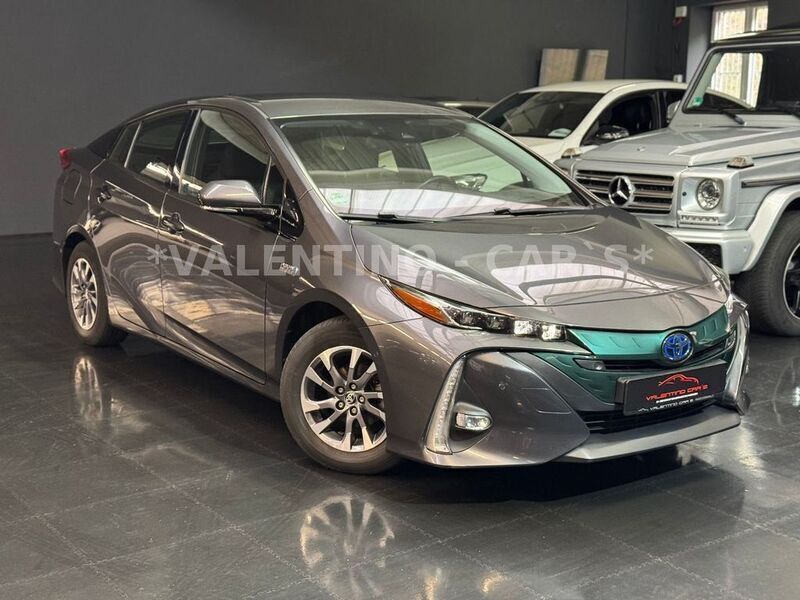 Grau Gebraucht 2017 Toyota Prius Plug-in Hybrid Comfort Kleinwagen | 20.999 € (Fairer Preis) - Bild 1/4