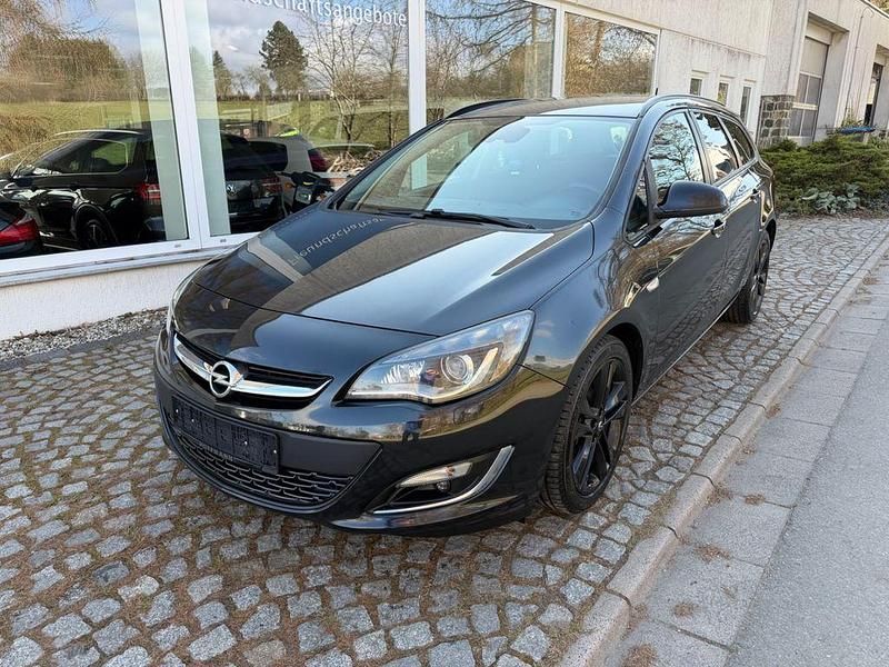 Gebraucht Opel Astra Active 140 PS (102 kW) 2013 Schwarz Kombi