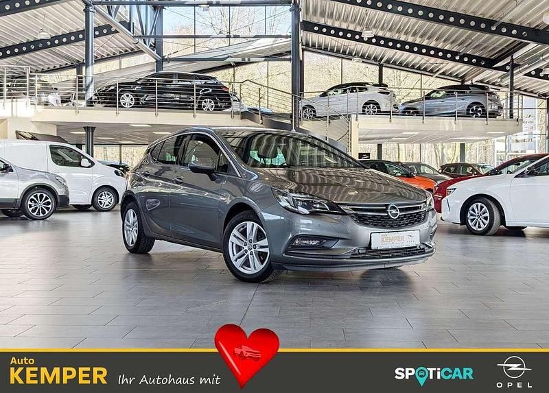 Other Gebraucht 2016 Opel Astra Dynamic Limousine | 13.350 € (Teuer) - Bild 1/4