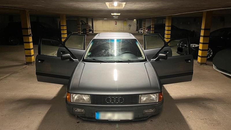 Gebraucht Audi 80 Young 88 PS (64 kW) 1988 Blau Limousine