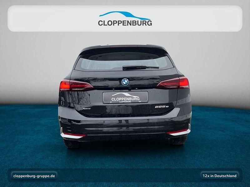 Gebraucht BMW 225 Active Tourer 245 PS (180 kW) 2022 Schwarz ii Van / Kleinbus