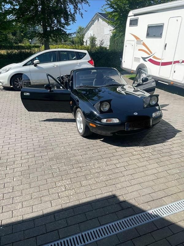 Gebraucht Mazda MX5 90 PS (66 kW) 1995 Schwarz Cabrio