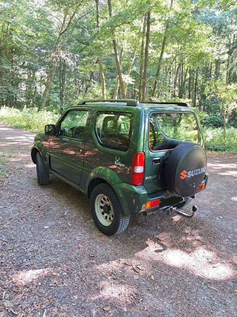 Gebraucht Suzuki Jimny 85 PS (62 kW) 2011 Grün SUV
