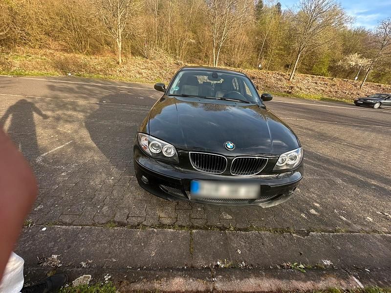 Gebraucht BMW 118 163 PS (119 kW) 2005 Schwarz Kleinwagen