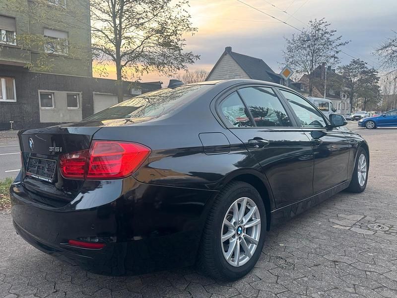 Gebraucht BMW 316 136 PS (100 kW) 2014 Schwarz Limousine